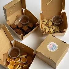 Sweet Bliss:Cardboard of cookie boxes of all sizes 🍪